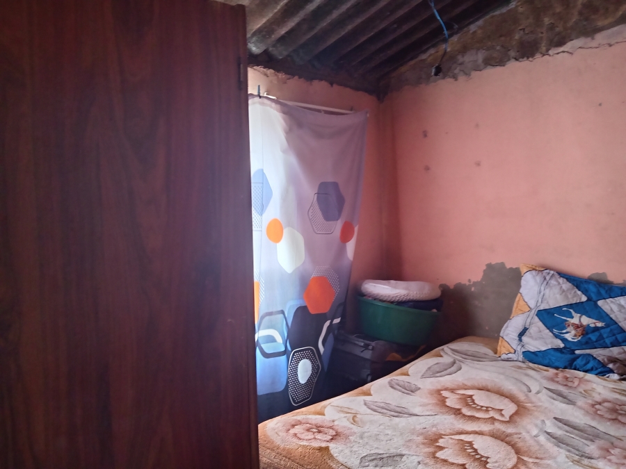 2 Bedroom Property for Sale in Kwa Nobuhle Eastern Cape